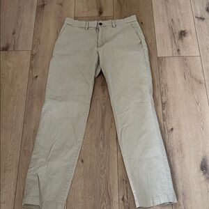 GAP Men's Khaki Chinos